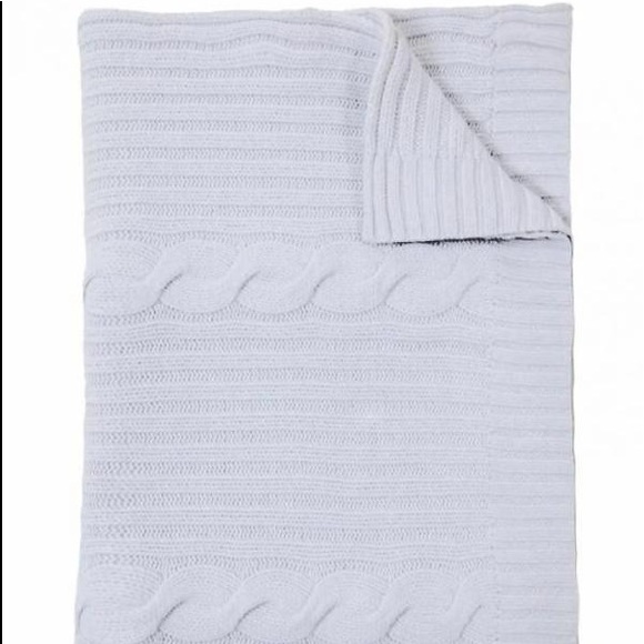 Rani Arabella Cashmere Throw Light Blue grey - Picture 2 of 7